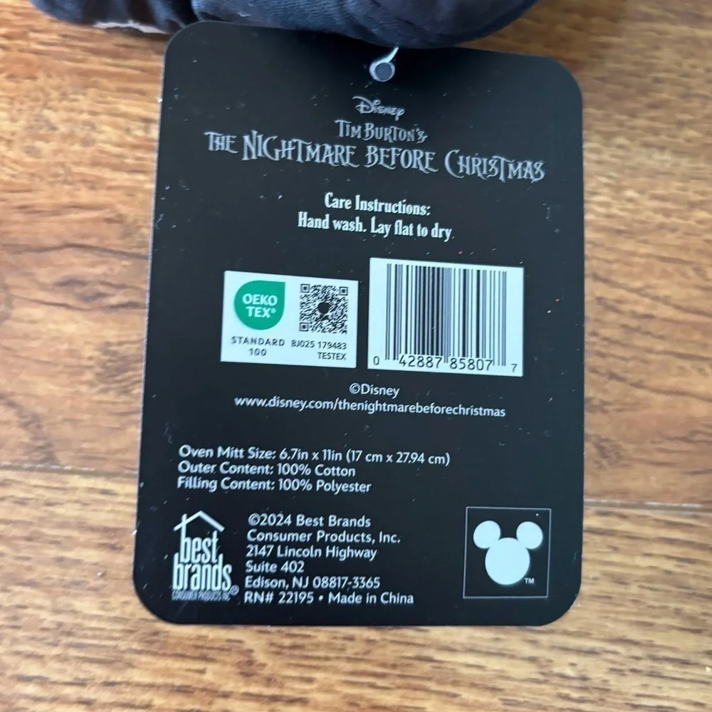 Disney black oven